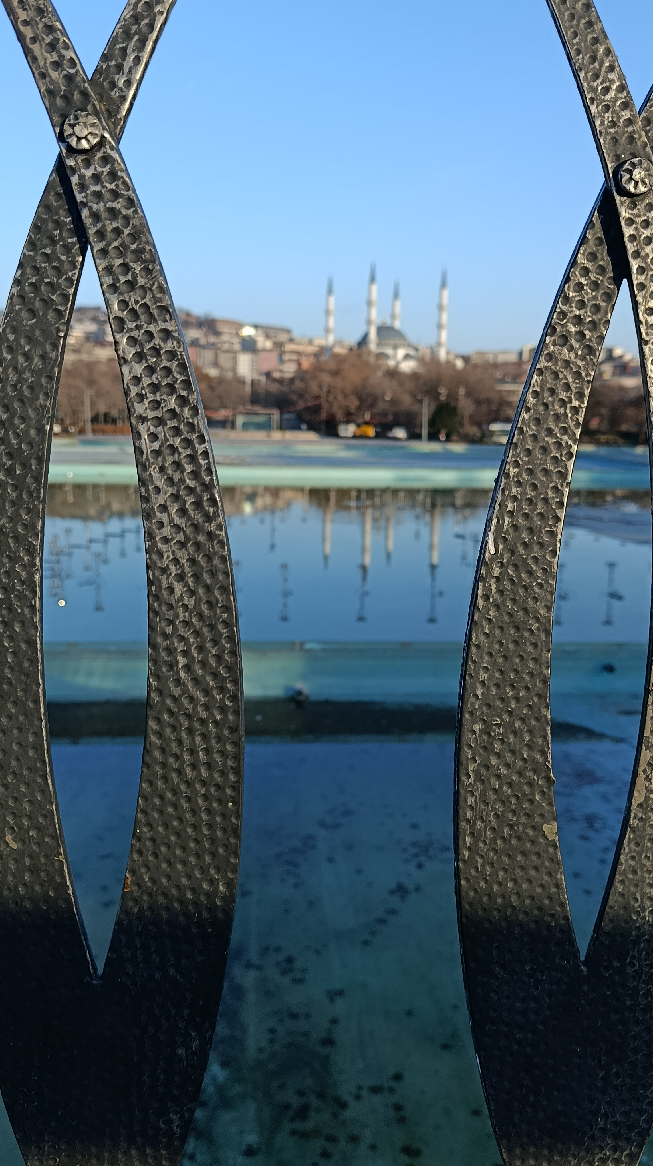 Tarihe Açılan Pencere